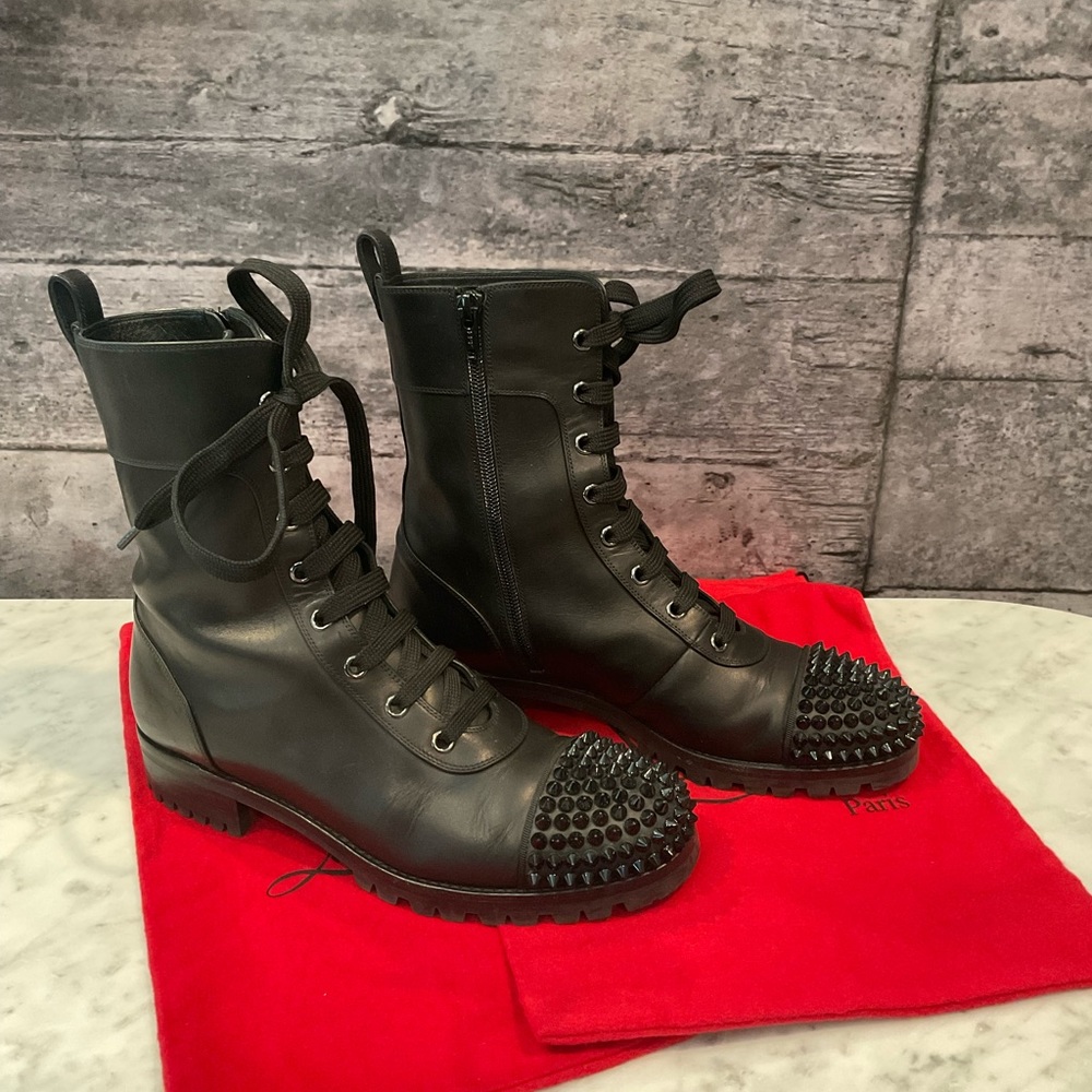 Ts Croc COMBAT BOOTS 2 Pristine dust bags, spare spikes & original box included